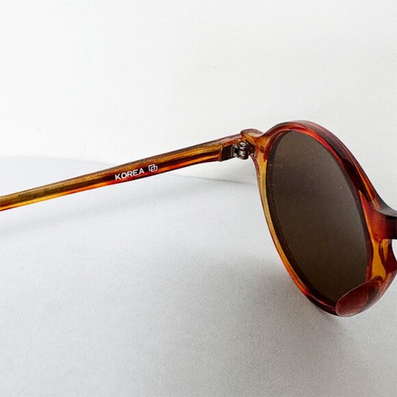 ALFRED SUNG - Vintage Women's Tortoiseshell Sunglasses - Picture 3 of 6